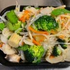 Best Vegetable Chop Suey (Dinner Combo) in West Allis, WI